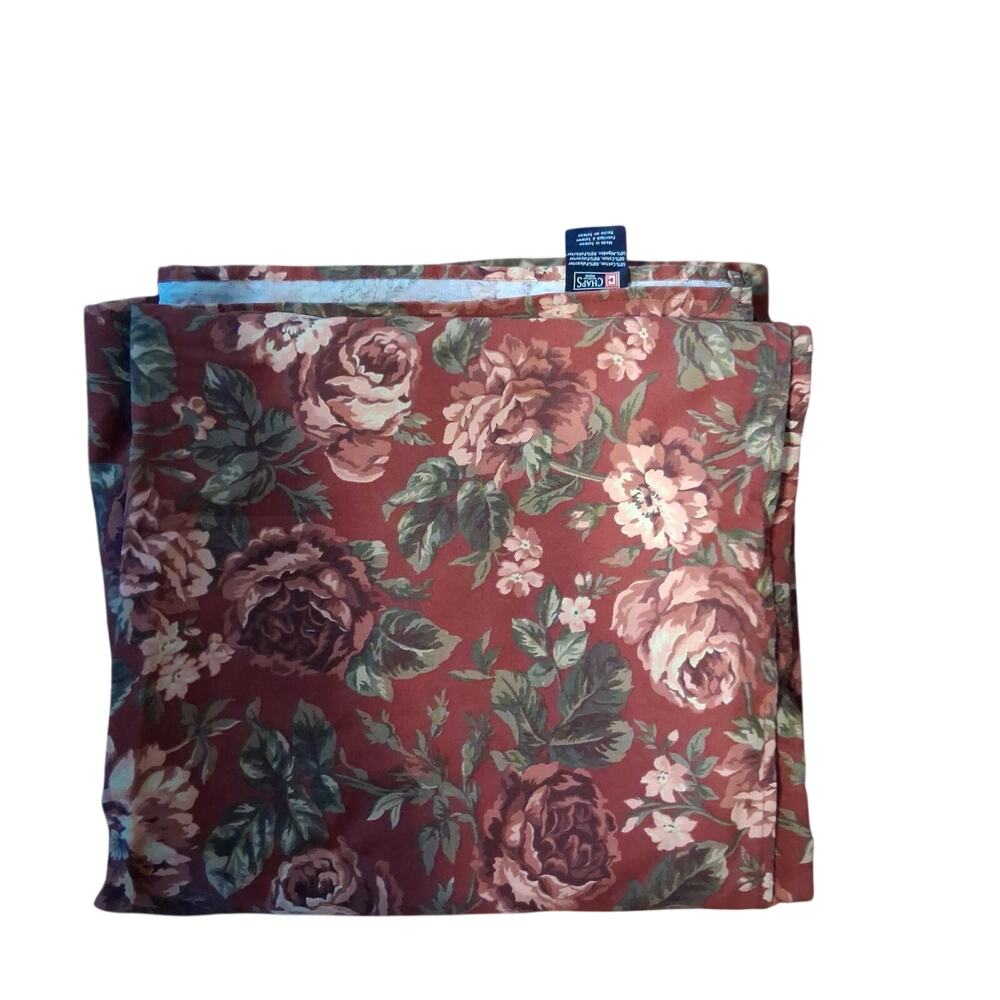 Chaps vintage tablecloth red floral cabbage rose cotton blend 116x60"